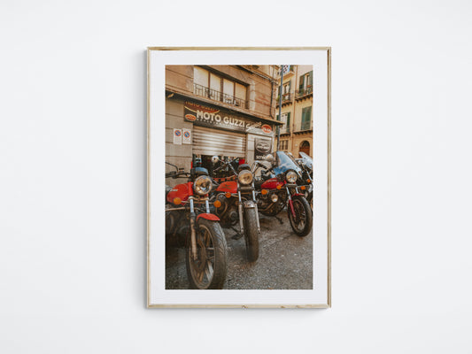 Sicilian Moto Guzzi Garage